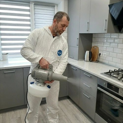 Михаил Соколов — Дезинсектор